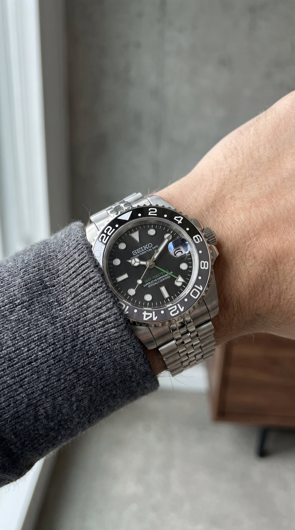 Bruce Wayne GMT NH34 Automatic