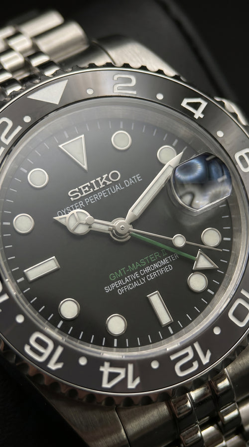 Bruce Wayne GMT NH34 Automatic