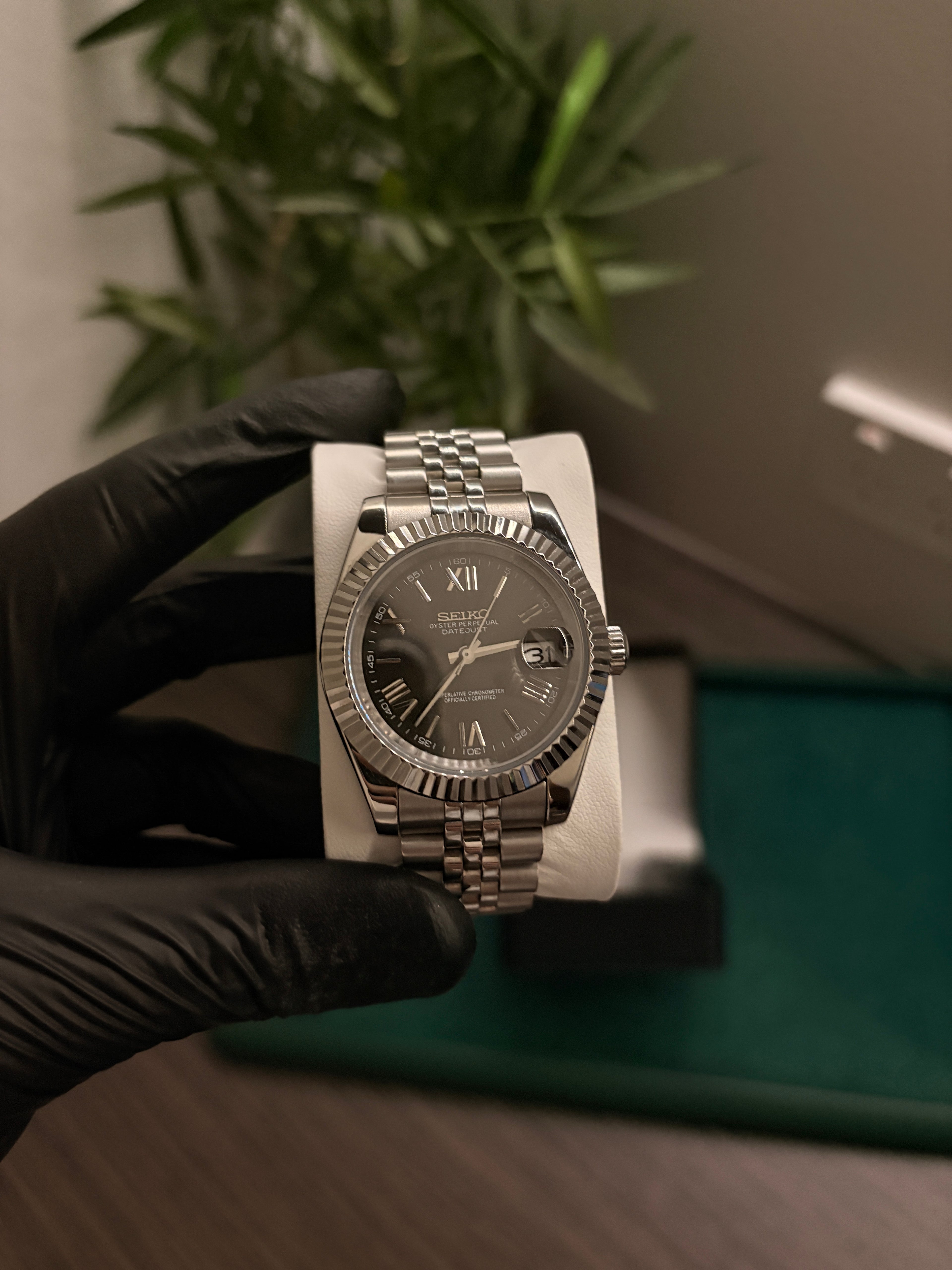 Datejust Mod - Black Roman Dial