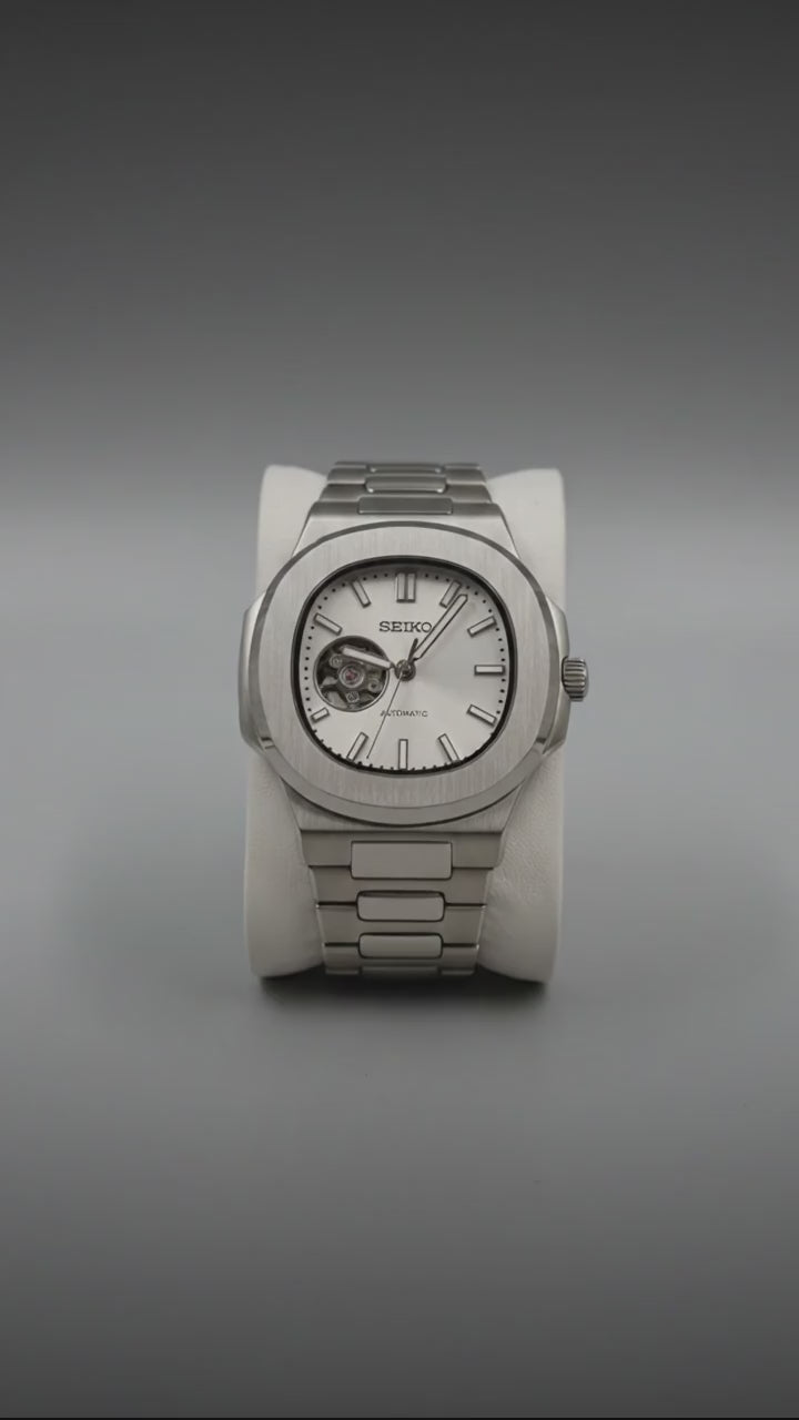 Nautilus Mod White Open Heart